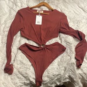 Long sleeve bodysuit